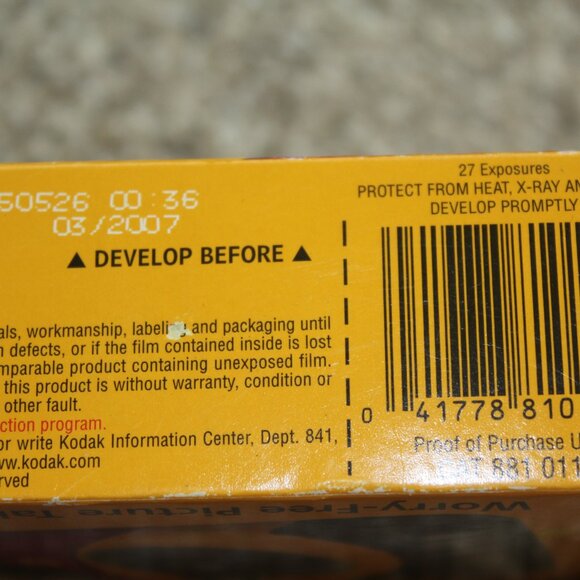 Kodak Power Flash Camera 27 Vintage Expired 2007 NEW Open Box - Picture 6 of 6